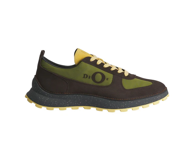 「ディオール スカッシュ」 スニーカー