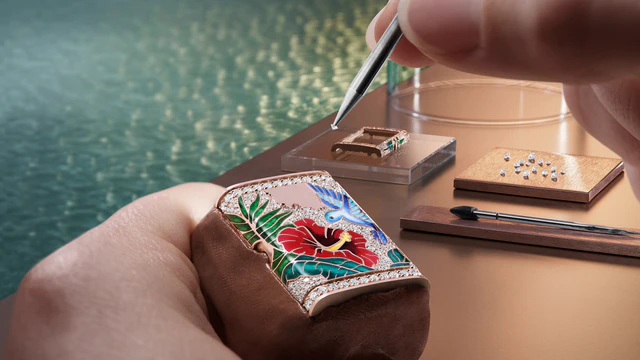 数百時間を費やす手仕事の結晶、ジャガー・ルクルトが贈る100年の技と美の融合