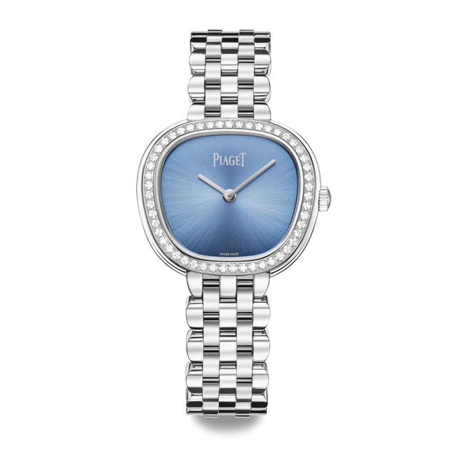 伝統の美を腕元に、ピアジェの新作「シックスティ」が描く自由で華やかな青の世界