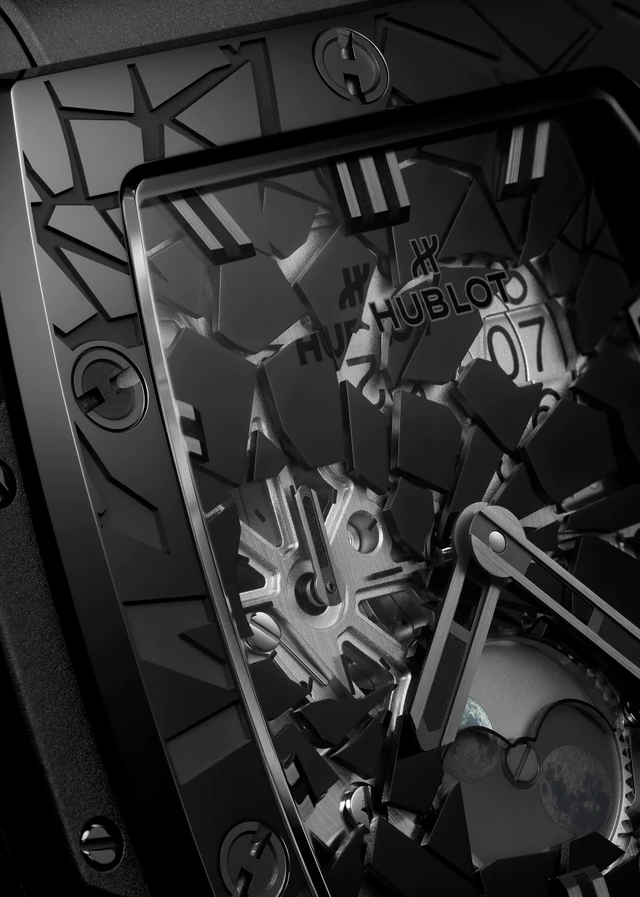 HUBLOT 「スピリット オブ ビッグ・バン インパクト オールブラック」