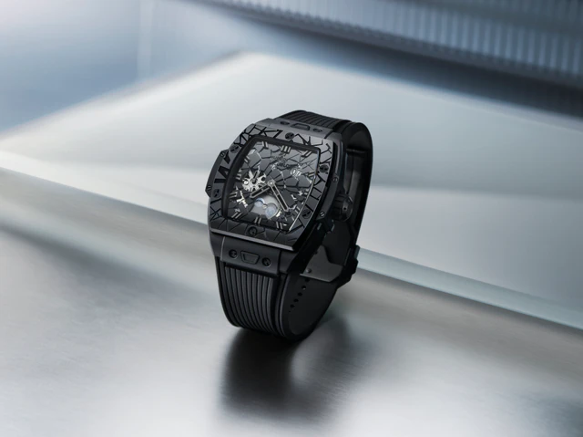 HUBLOT 「スピリット オブ ビッグ・バン インパクト オールブラック」