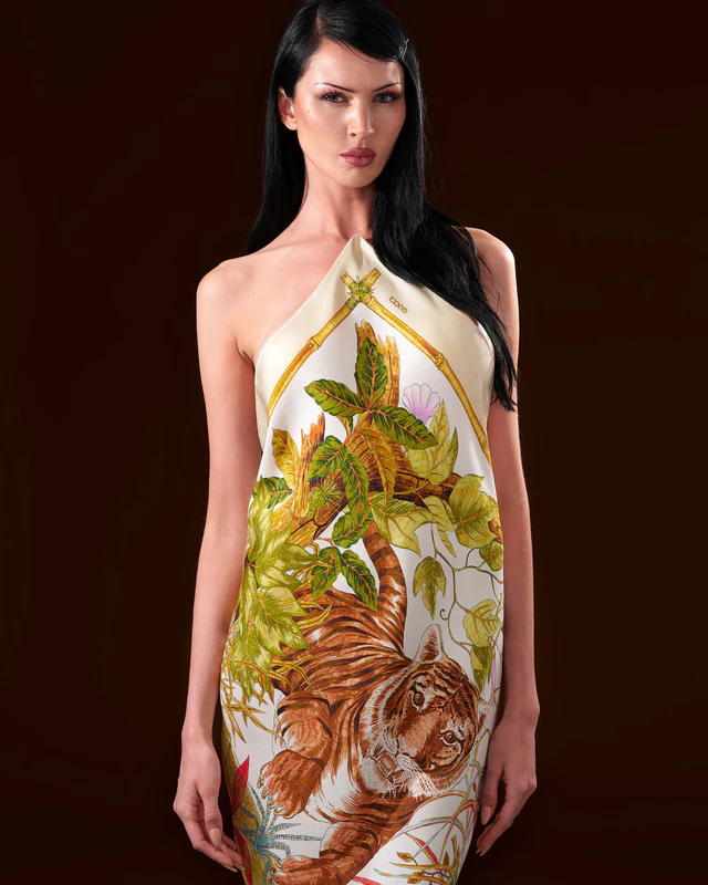 伝説のフローラプリントが蘇る。グッチは新作シルクコレクションを通じて、イタリアの熟練技術と現代アートを接続