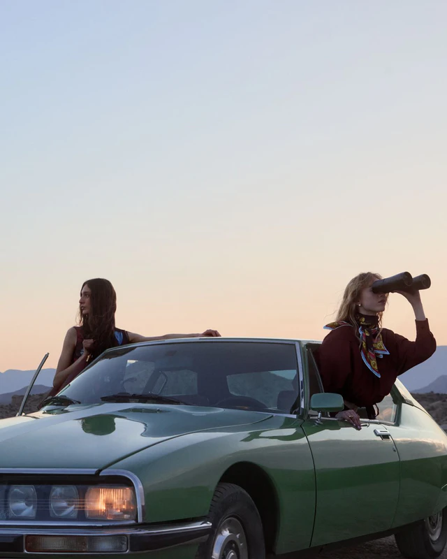 都市と旅先をシームレスに繋ぐ、ルイ・ヴィトン「フライト・モード」が放つ機能美の輝き