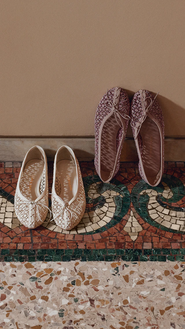 時代を超えて愛されるフェラガモの美学、最新セレクションに宿る卓越した職人技