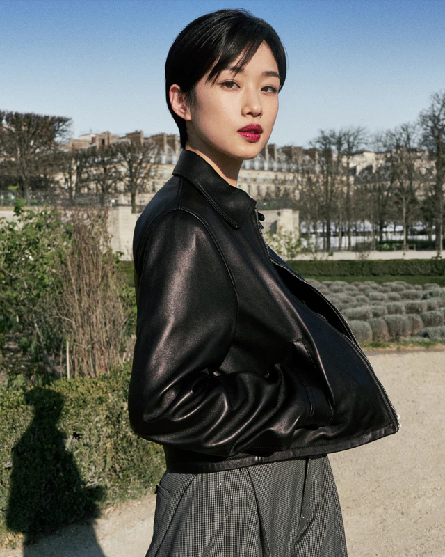 河合優実がディオールの顔へ、ジョナサン・アンダーソンの美学と共鳴する俳優としての真髄と洗練の極致