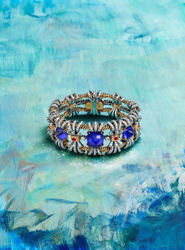 ティファニー　デザインブック ティファニー TIFFANY & CO. 自然が最も大胆に咲き誇る最新のブルー