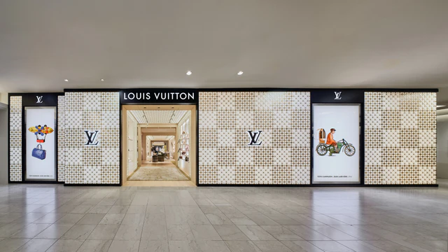 ルイ・ヴィトン 大丸京都店が移転オープン、新たな空間で体験する最新コレクションの世界