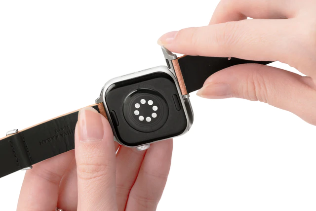TSUCHIYA KABAN からウィメンズ向けApple Watch専用レザーバンド登場