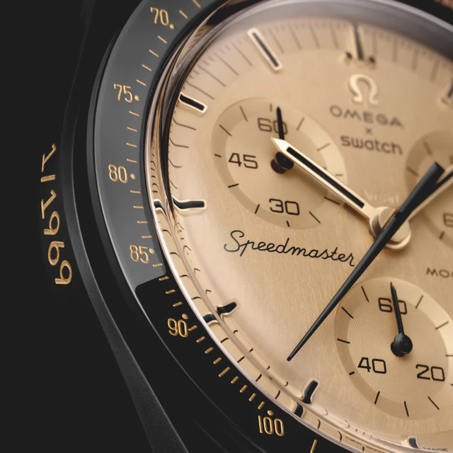 1969年の金価格を反映した特別なMOONSWATCH、OMEGA X Swatchが仕掛ける唯一無二のオンライン申請