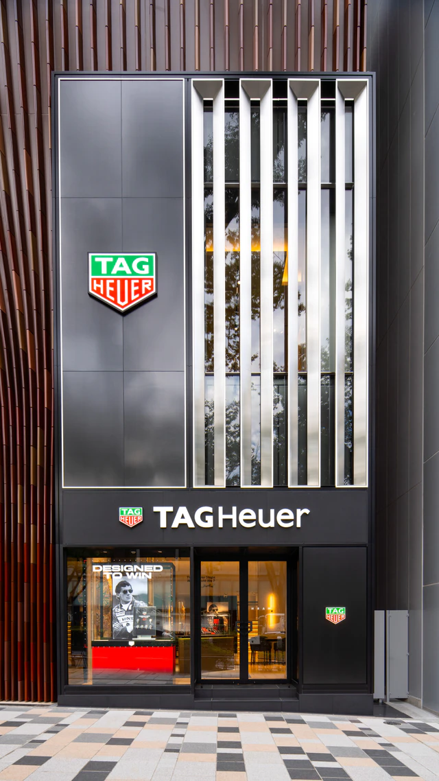 タグ・ホイヤー 東京 表参道が移転リニューアル、新田真剣佑も絶賛するヘリテージと革新性が交差するフラッグシップ