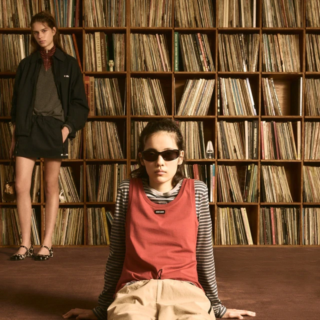 ミュウミュウ「Miu Miu Vinyl Club」、音楽とファッションが交差する2026年秋冬のポップアップ
