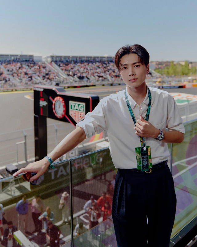 タグ・ホイヤー、ENHYPENのJAYが「F1 スペイングランプリ」で体感したレースの熱狂