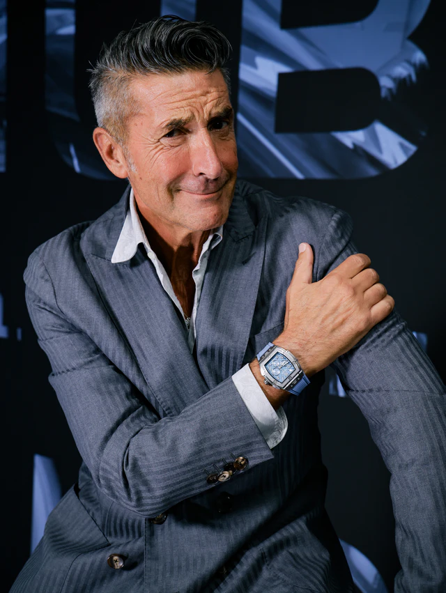 ウブロ「HUBLOT NIGHT」にパンツェッタ・ジローラモが来場、新作「スピリット オブ ビッグ・バン チタニウム コールブルー」を着用