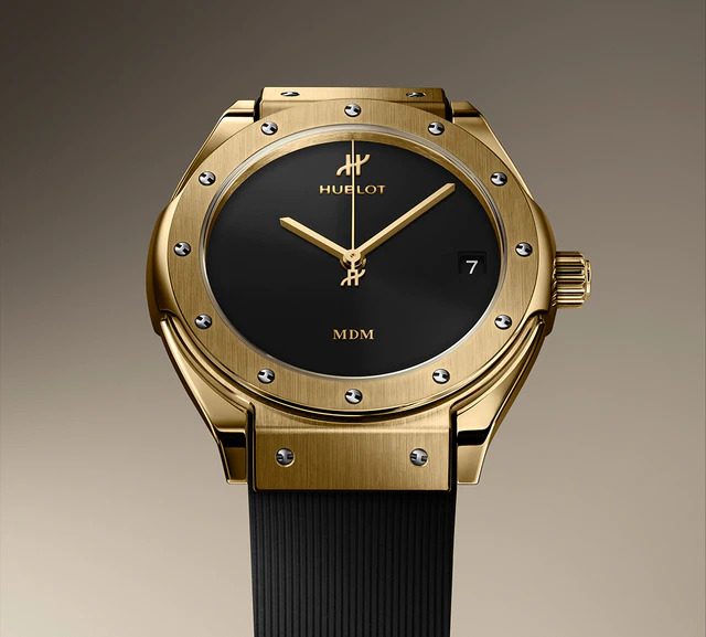 HUBLOT 「クラシック・フュージョン トリビュート イエローゴールド」