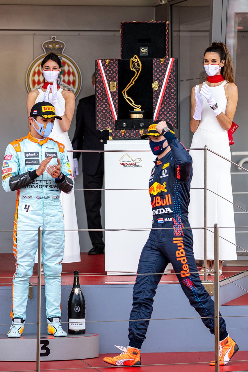 F1史上初、#ルイ・ヴィトン 製トラベル・ケースに収められた第78回