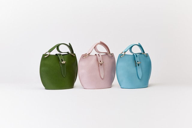 フルラ FURLAが初となる生分解性レザーを使用したバッグを発表UNICA FURLA EARTH LIMITED EDITION (ウニカ フルラ  アース限定モデル) | Brand JOY