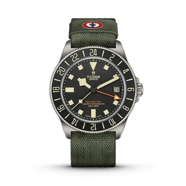 日本ロレックス株式会社 チューダー TUDORが フランス海軍航空隊のニーズに応える新作「ペラゴス FXD GMT “ZULU TIME”」を発表