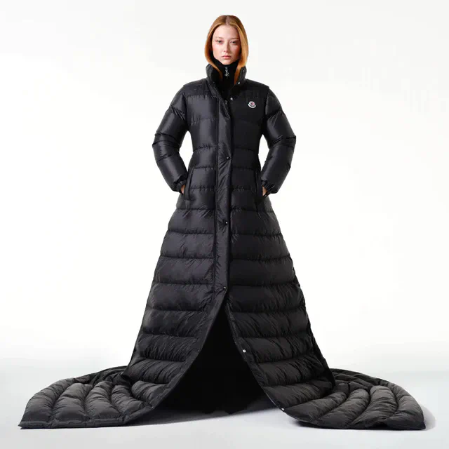 モンクレールが再解釈する80年代の伝説的なスタイル「ヴェローネ」がリアイコンに登場