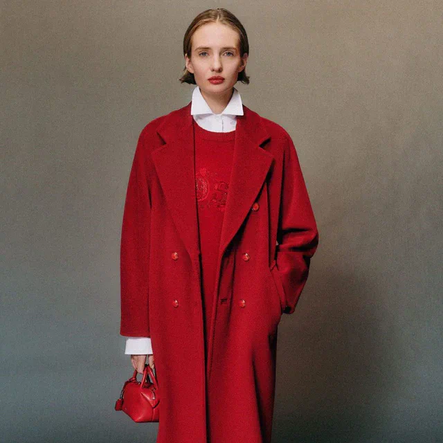 マックスマーラ 2025年の旧正月を華やかに演出するスペシャルコレクションを発表