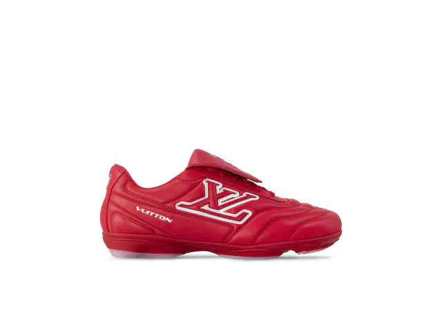 ルイ・ヴィトン サッカーのダイナミズムをシューズに「LV フット