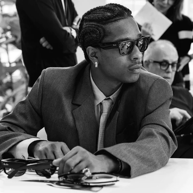 レイバン エイサップ・ロッキーが初のクリエイティブディレクターに就任、「The Blacked Out Collection」誕生