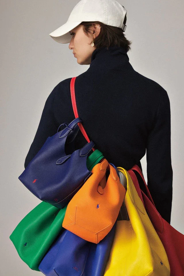 2025新作PoloPlay レザー トートミディアムPOROlDバッグ