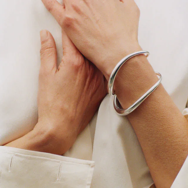 ジョージ ジェンセン アール・ヌーヴォーの伝統と日常の美、2025年春夏ジュエリーキャンペーンを発表