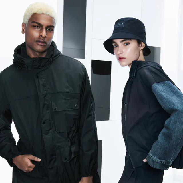 A|X アルマーニ エクスチェンジ アイコニックなブルーを纏う、2025年初夏「BLUE EDITION」が登場