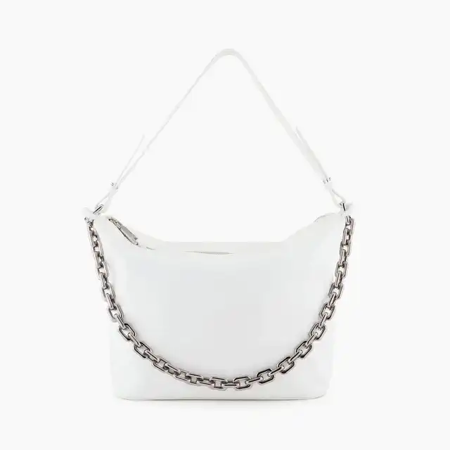 エンポリオ アルマーニ 銀座旗艦店オープン記念、都会的かつ洗練されたモードを表現する限定コレクション発表