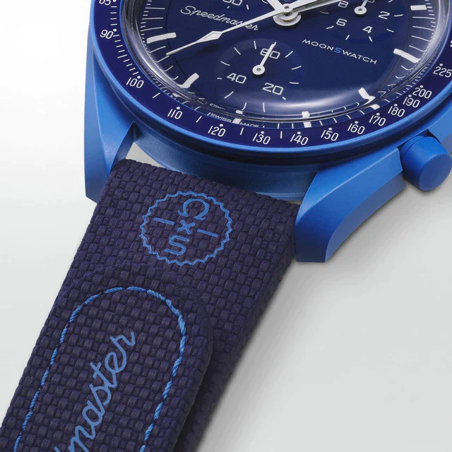 スウォッチからBioceramic MoonSwatch専用ラバーストラップが発売、機能性とデザインを両立