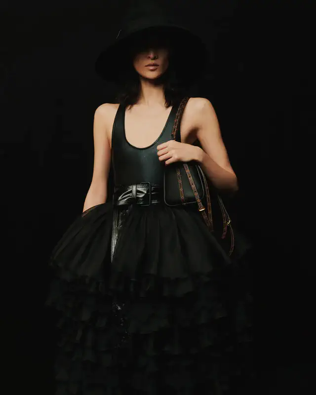 ルイ・ヴィトン 優雅な冒険心を纏う、新作シグネチャーバッグ