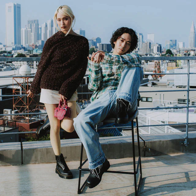 ドクターマーチン ジップを効かせた新たな表現、「THE ZIP COLLECTION」が始動