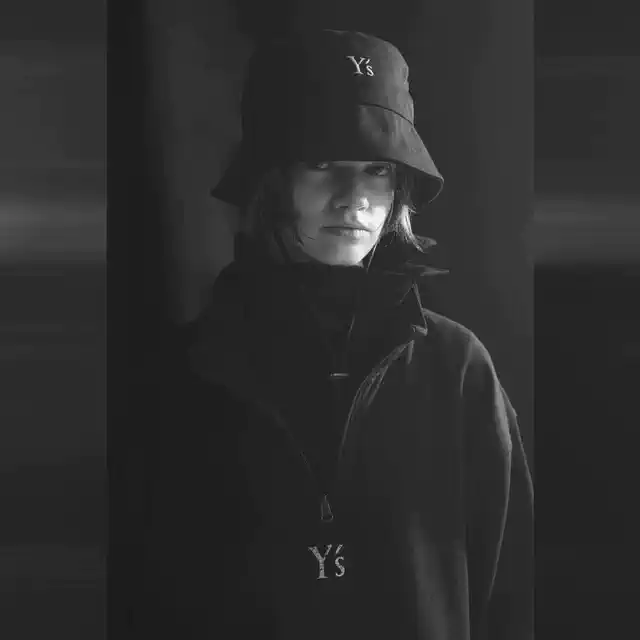 ヨウジヤマモト Y'sとニューエラによる、9種のヘッドウェアと新作バッグが登場