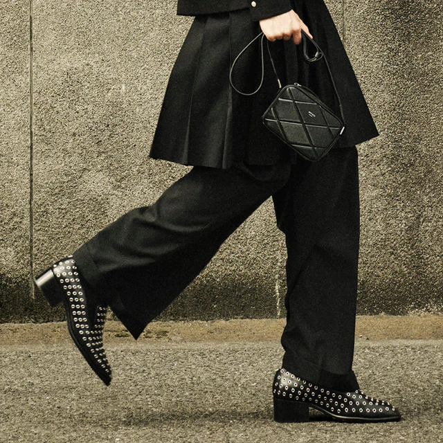 ジミー チュウ  JIMMY CHOO 日本の都市を舞台にクラシックを再定義、AUTUMN 2025メンズキャンペーン発表