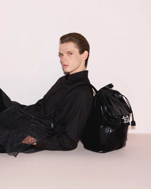 【超希少・極上美品✨】FENDI ウール リュック 巾着バッグ バッグパック 超希少・極上美品✨】FENDI ウール リュック 巾着バッグ バッグ