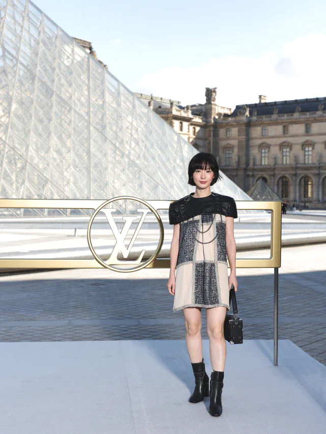 ルイ・ヴィトン 穂志もえか、リサ(BLACKPINK)、向里祐香、中田英寿ほか