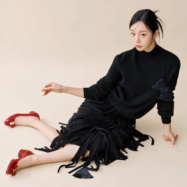 フェラガモ FERRAGAMO 進化し続ける「ヴァラ」の軌跡、多様な女性像を映す2026年プレスプリングキャンペーン