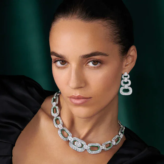 グラフダイヤモンズが贈るフェスティブキャンペーン「I WISH」、136カラットの輝きが描く冬の物語