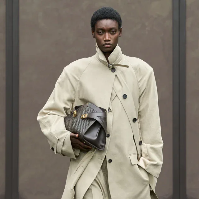 フェラガモ FERRAGAMO 2026年春夏コレクション、1920年代の自由な精神を現代的に再解釈