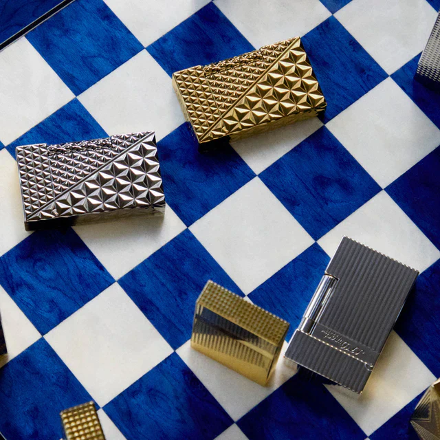 エス・テー・デュポンが直営店で名入れ無料キャンペーンを開催、世界でひとつだけの贈り物を