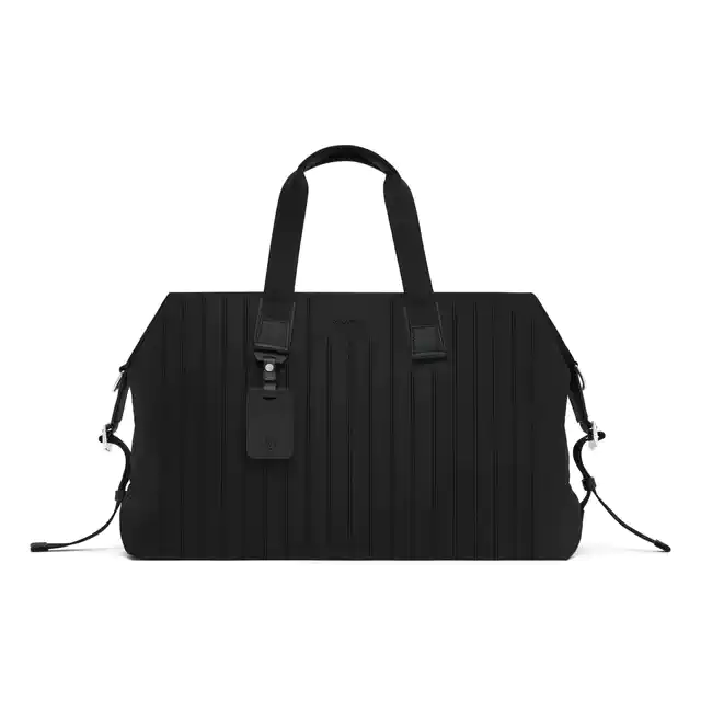 リモワ 「NEVER STILL」アップデート、ビジネスから週末まで支える新ラインアップ