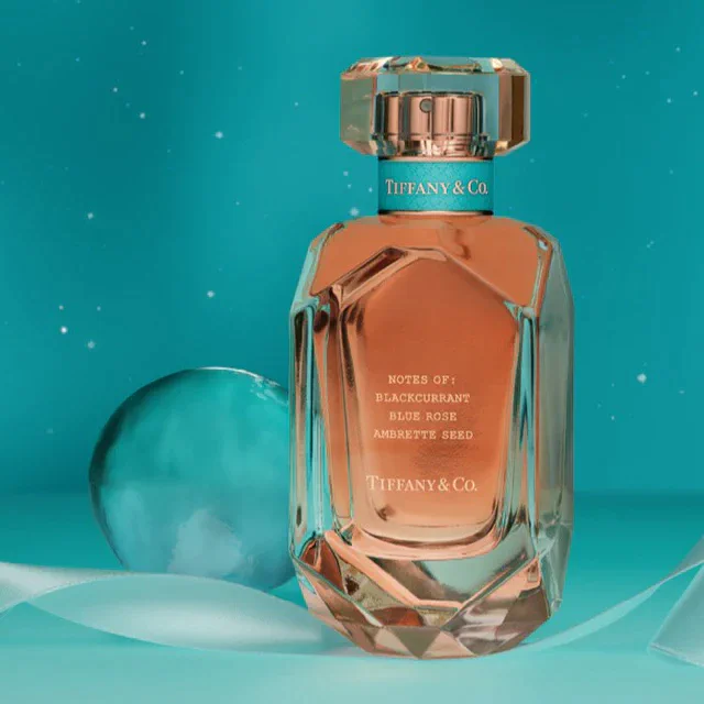 ティファニー 2025ホリデーコレクション、数量限定「ローズ ゴールド ギフトセット」発売