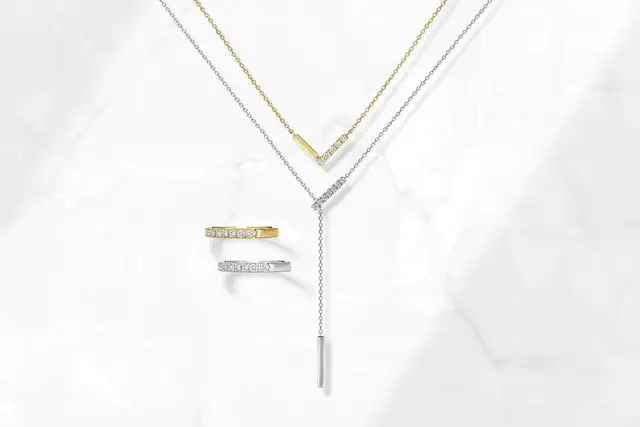 ロイヤル・アッシャーの新作が到着「NINE SHAPES🄬」や花モチーフなどホリデーを飾る珠玉の輝き