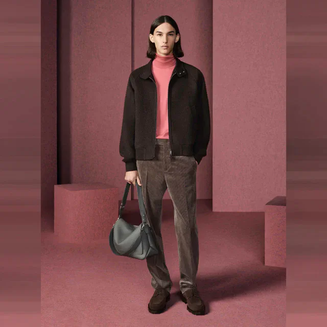 ディオールが提案する新たなメンズエレガンス、「ディオール アイコンズ」の控えめな華やかさ