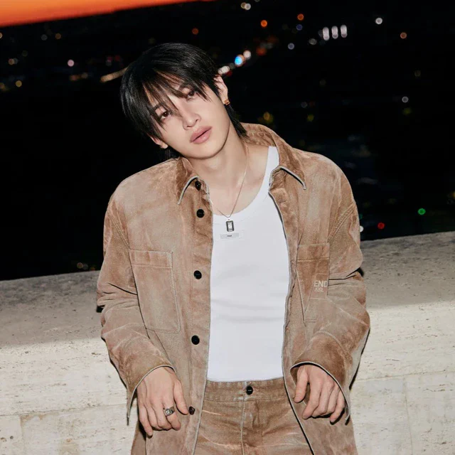 フェンデとStray Kidsのバンチャンが、音楽で描くローマの精神「Roman Empire」公開