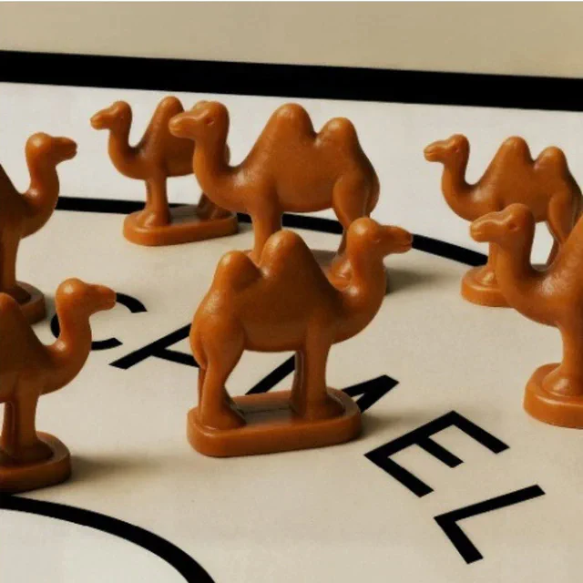 マックスマーラの象徴“キャメル”に焦点を当てたポップアップストア「THE CAMEL, timeless」を表参道で開催