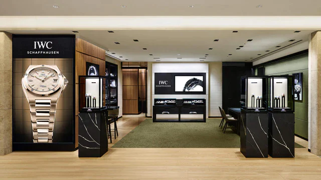 IWC シャフハウゼン、銀座三越ブティックがリロケーションオープン、進化した空間で時計の美学を体感