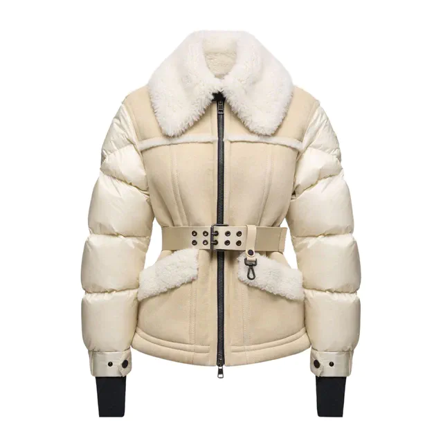 モンクレール グルノーブル2025年秋冬コレクション、アルプス発のテクニカルウェアで山と街のスタイルが進化