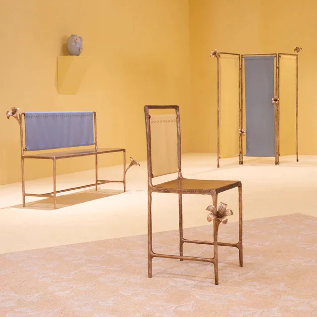 フェンディとコニー・ヴァレッセ、「フォンデリア フェンディ」で出会う彫刻的インテリアとピーカブー限定バッグの全貌