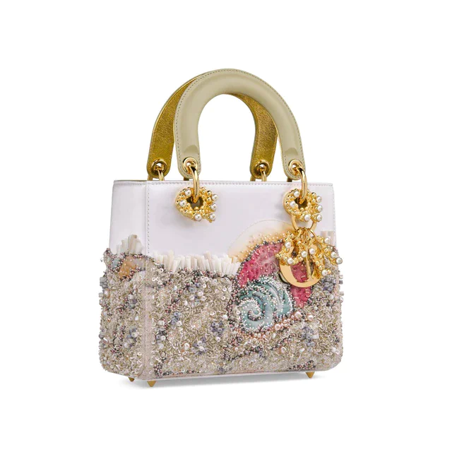 ディオール「ディオール レディ アート」第10回、アリママ・ラシードが描くレディ ディオールと環境との新しい関係